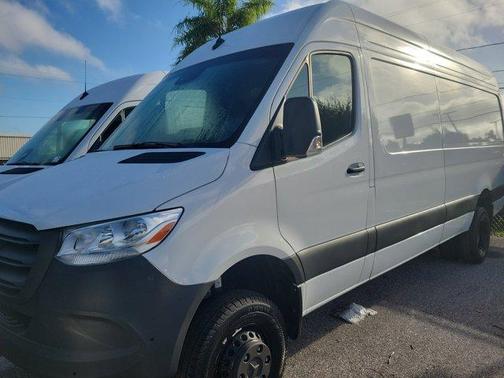 2024 Mercedes-Benz Sprinter 3500XD 170 WB High Roof Cargo