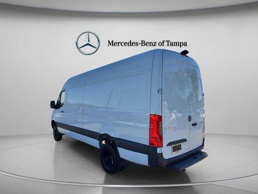 2024 Mercedes-Benz Sprinter 3500XD 170 WB High Roof Cargo