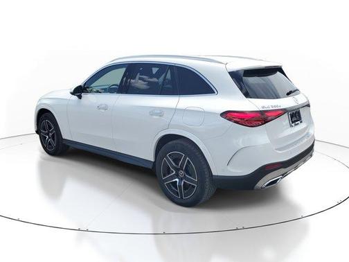2025 Mercedes-Benz GLC 350e Base 4MATIC