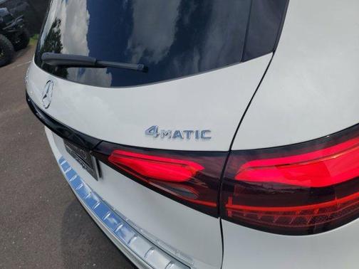 2025 Mercedes-Benz GLC 350e Base 4MATIC