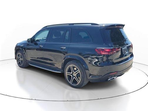 2026 Mercedes-Benz GLS 450