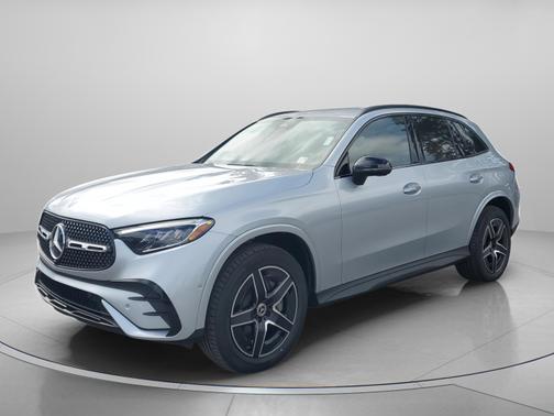 Cirrus Silver Metallic 2026 Mercedes-Benz GLC 300 Base