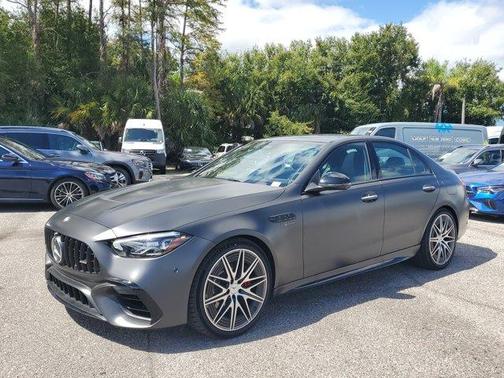 2025 Mercedes-Benz AMG C 63 S E Performance