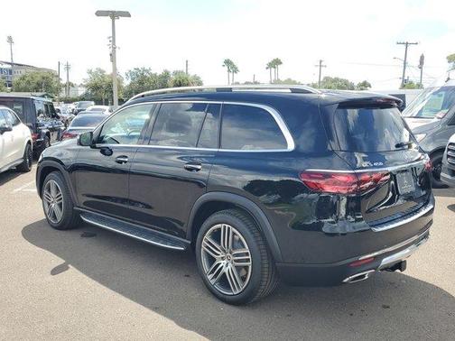 2026 Mercedes-Benz GLS 450
