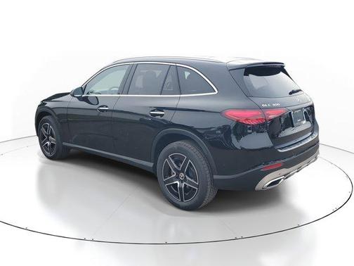 2026 Mercedes-Benz GLC 300 Base 4MATIC
