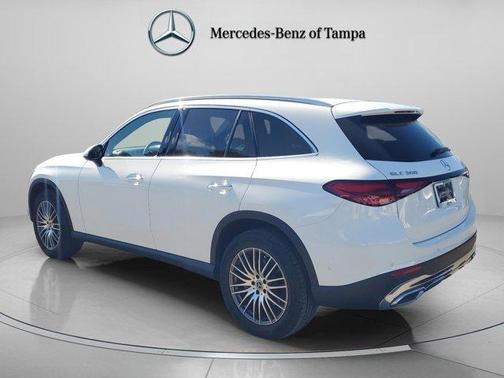 2025 Mercedes-Benz GLC 300 Base