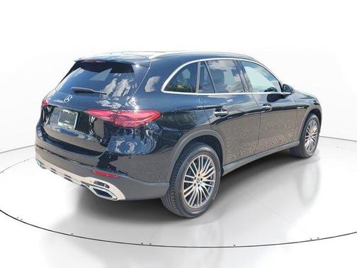 2024 Mercedes-Benz GLC 300 Base 4MATIC