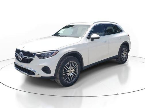 2026 Mercedes-Benz GLC 300 Base