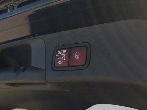 2025 Mercedes-Benz GLB 250 Base