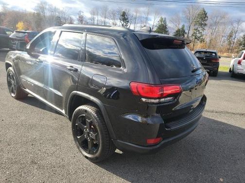 2019 Jeep Grand Cherokee Upland