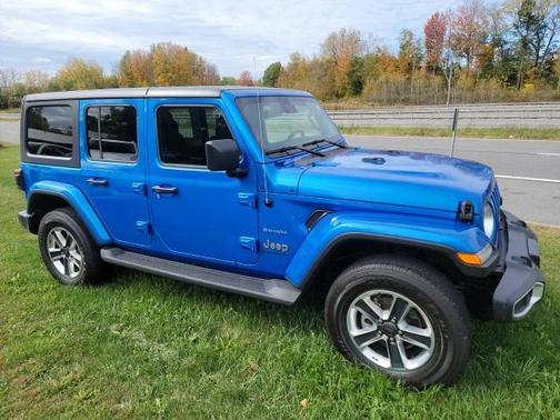 2023 Jeep Wrangler 4-Door Sahara 4x4