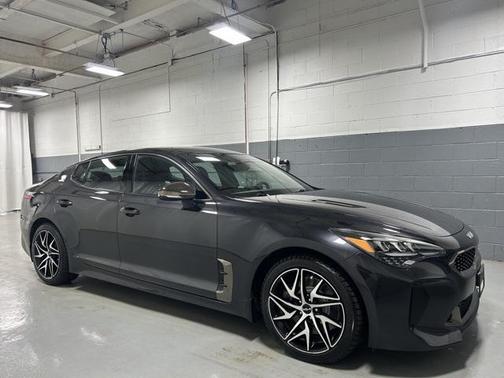 2022 Kia Stinger GT-Line