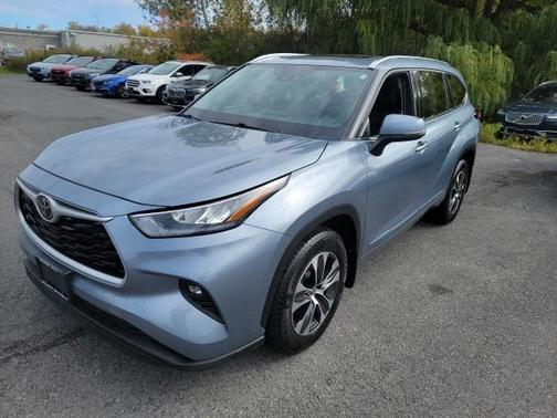 2020 Toyota Highlander XLE