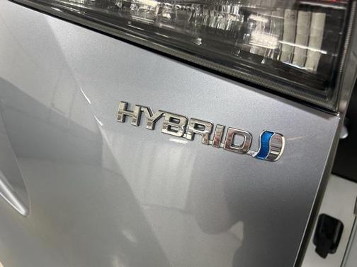 2020 Toyota Highlander Hybrid XLE