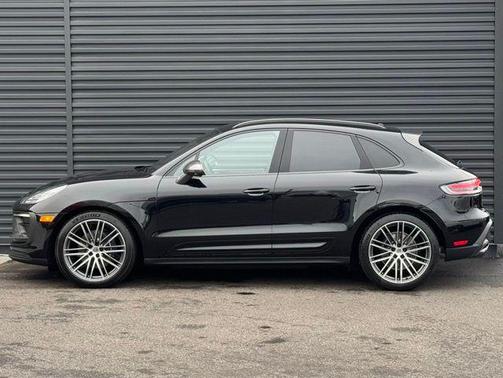 Jet Black Metallic 2026 Porsche Macan T