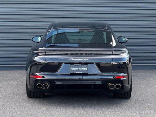 Jet Black Metallic 2026 Porsche Panamera 4S E-Hybrid