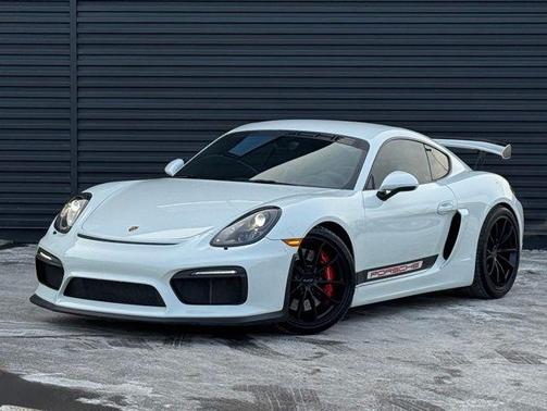 2016 Porsche Cayman GT4