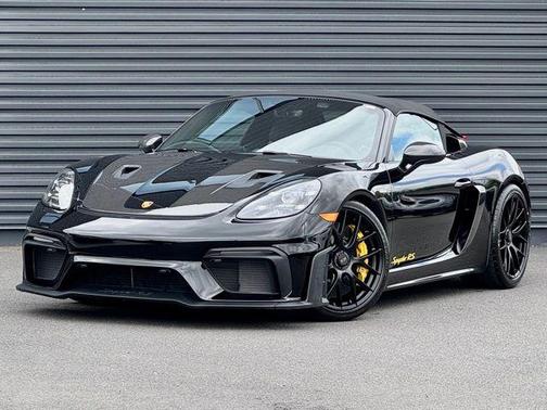 Black 2025 Porsche 718 Spyder RS