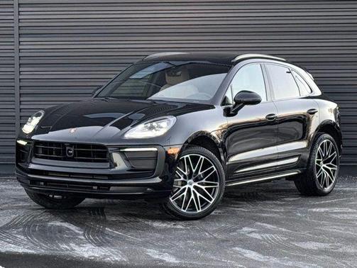 2026 Porsche Macan 