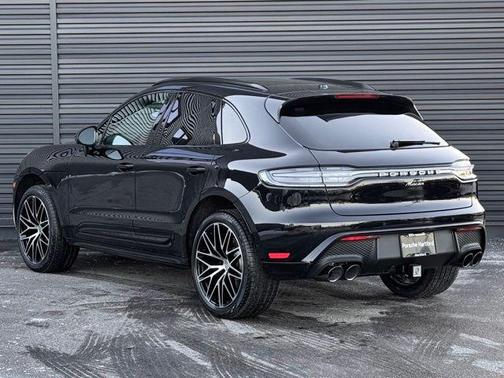 2026 Porsche Macan 