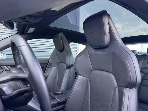 2024 Porsche Taycan 4S