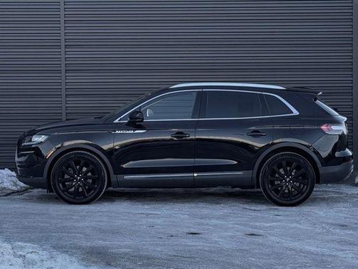 2021 Lincoln Nautilus Reserve