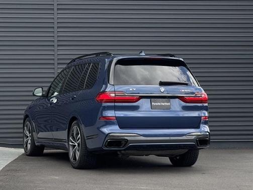 2021 BMW X7 M50i