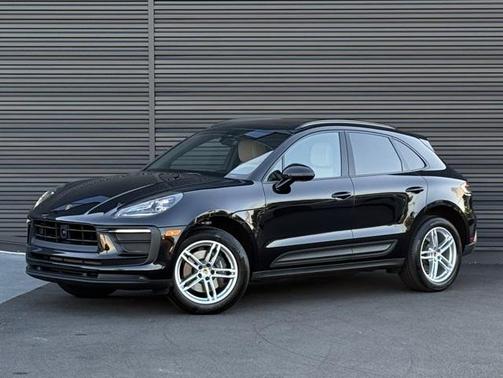 2025 Porsche Macan T