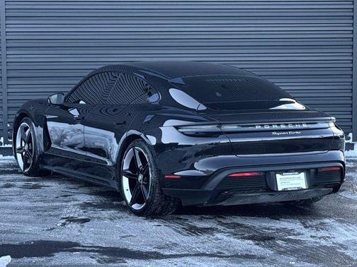 2020 Porsche Taycan Turbo
