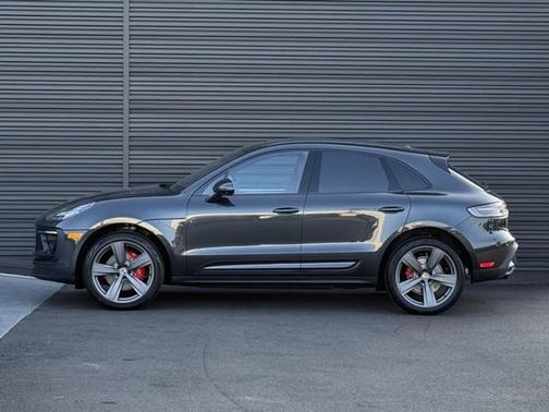 2025 Porsche Macan S
