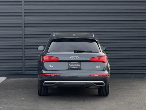 2018 Audi Q5 2.0T Premium Plus