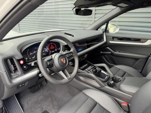 2026 Porsche Cayenne 