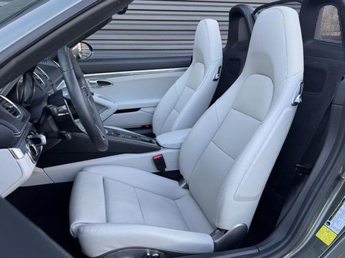 2025 Porsche 718 Boxster Style Edition