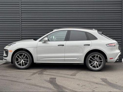 2026 Porsche Macan 