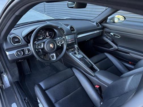 2019 Porsche 718 Cayman