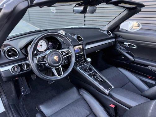 White 2024 Porsche 718 Boxster