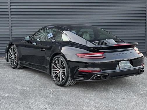 2019 Porsche 911 Turbo