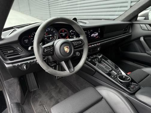 2023 Porsche 911 Carrera T