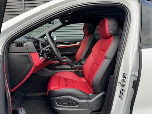 2026 Porsche Cayenne Cayenne E-Hybrid