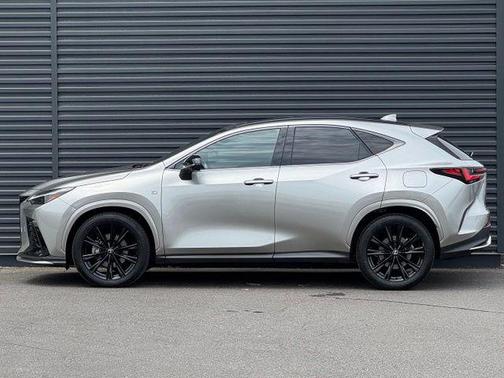Atomic Silver 2024 Lexus NX 450h+ F SPORT Handling