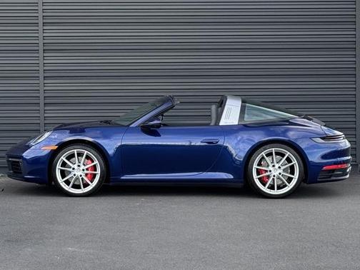 2023 Porsche 911 Targa 4 GTS