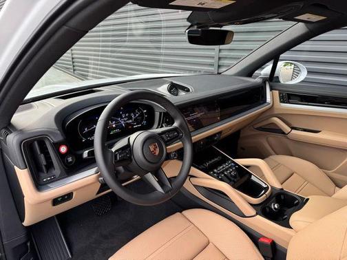 2026 Porsche Cayenne Cayenne E-Hybrid