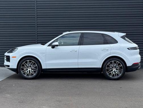 2026 Porsche Cayenne Cayenne E-Hybrid
