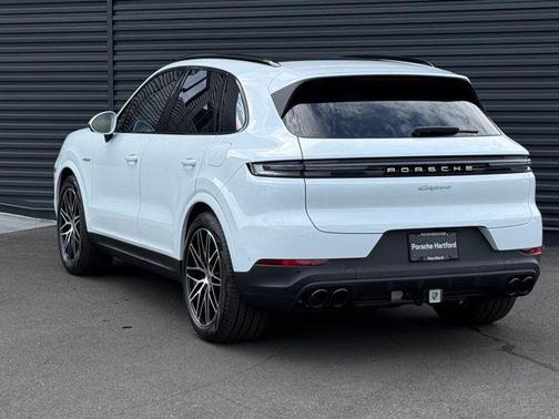 2026 Porsche Cayenne Cayenne E-Hybrid