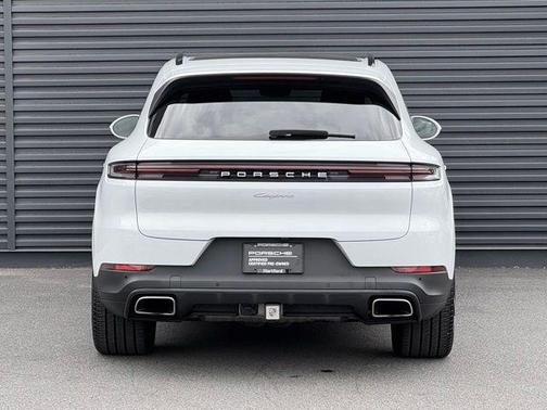 Carrara White Metallic 2024 Porsche Cayenne Cayenne