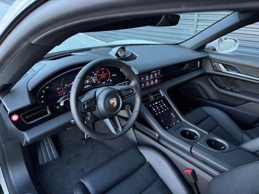 2026 Porsche Taycan 4