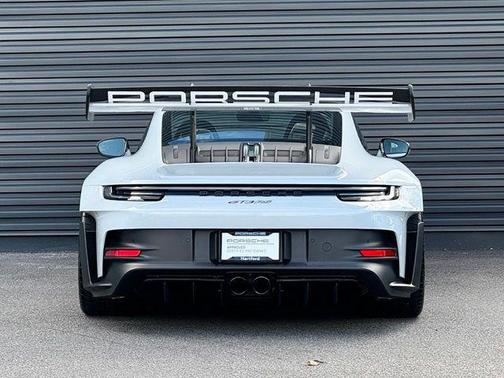 Ice Gray Metallic 2025 Porsche 911 GT3 RS