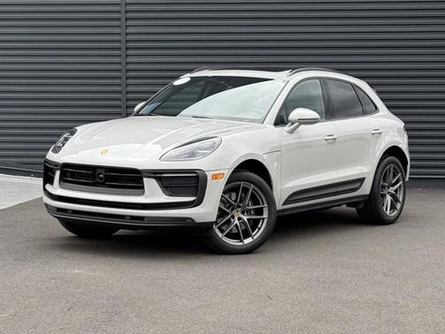 2025 Porsche Macan T