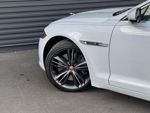 2019 Jaguar XJ XJL Supercharged