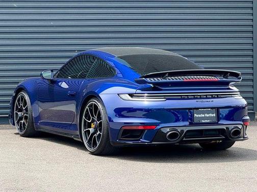 Gentian Blue Metallic 2025 Porsche 911 Turbo
